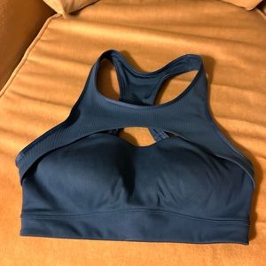 ADIDAS COREFLOW STUDIO MEDIUM-SUPPORT YOGA WIND BRA - SZ SMALL - NWOT